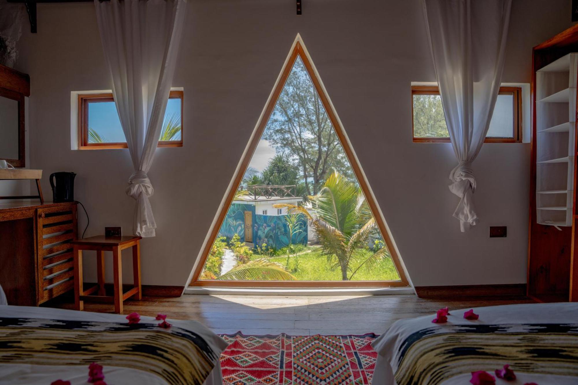 La Perla Beach Resort, Zanzibar - Your Beachfront Private Haven Pwani Mchangani Exteriör bild